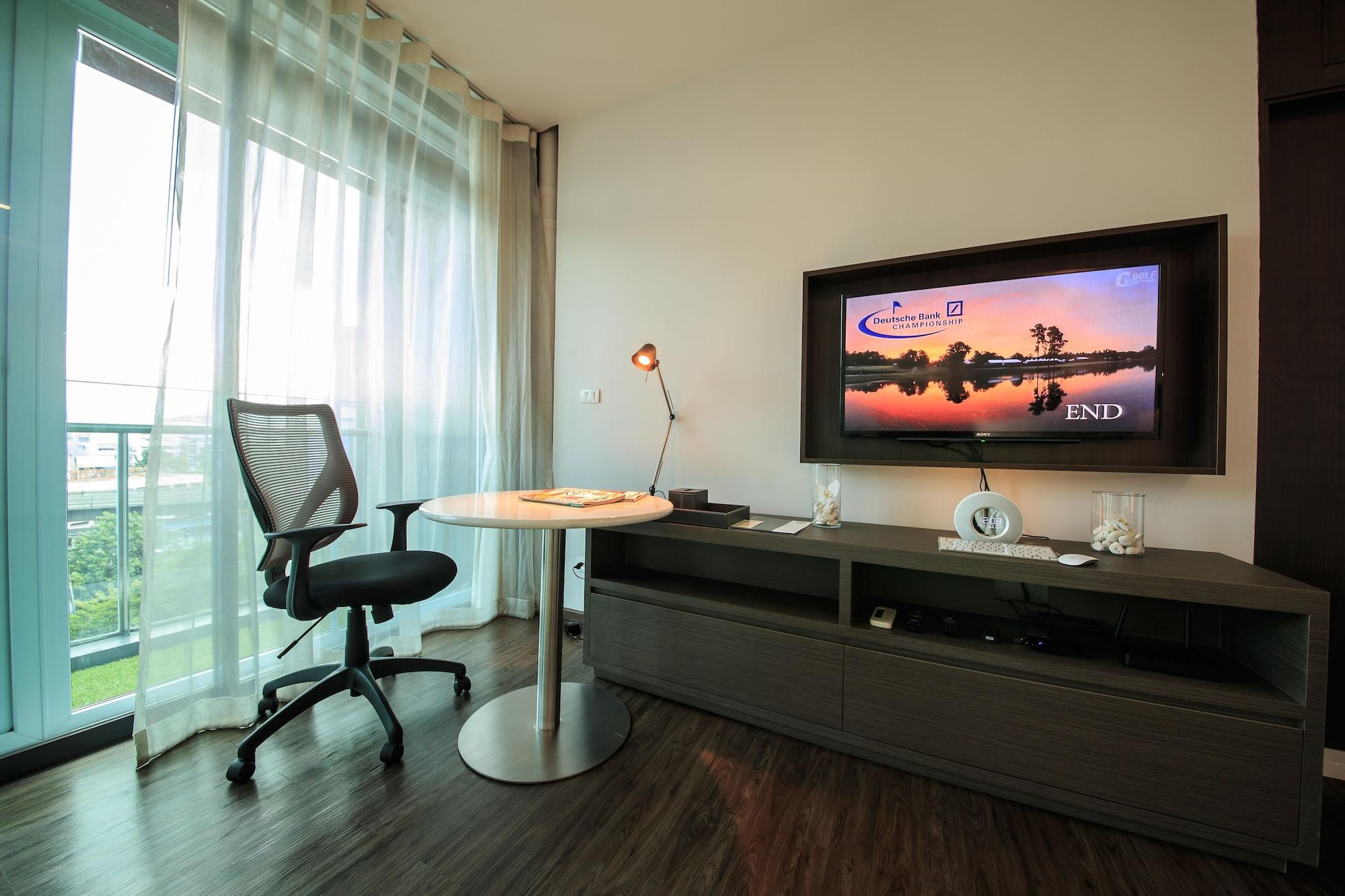 Civic Horizon Hotel & Residence Банкок Екстериор снимка