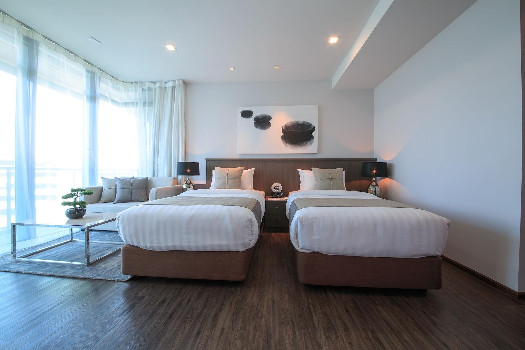 Civic Horizon Hotel & Residence Банкок Екстериор снимка