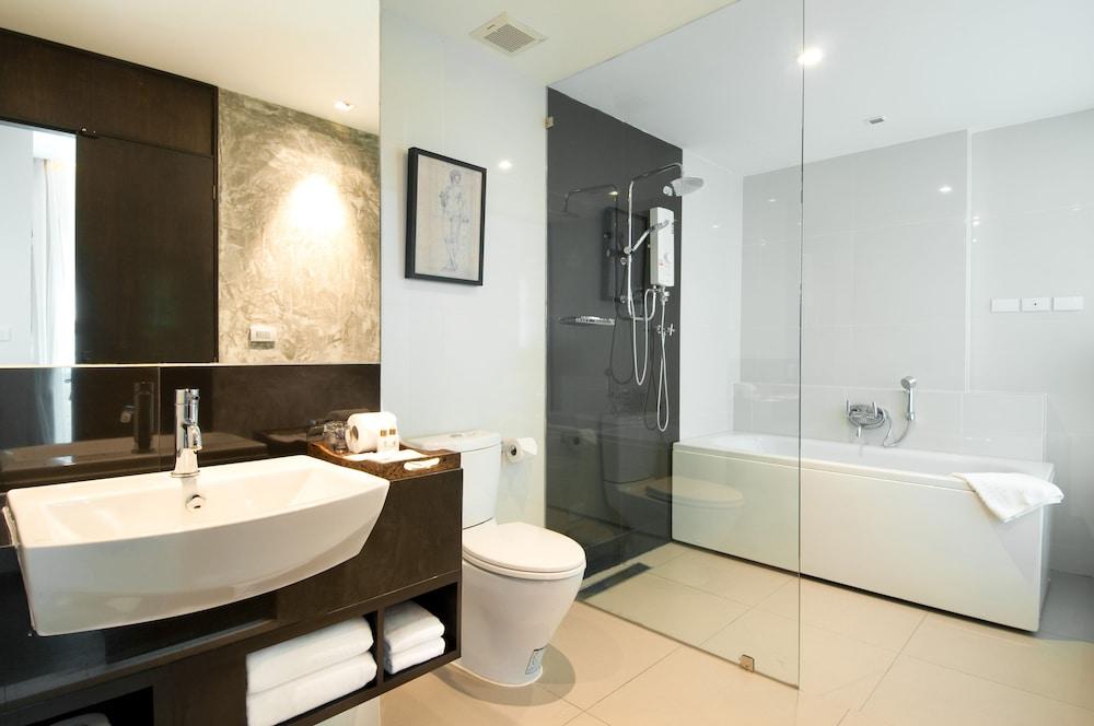 Civic Horizon Hotel & Residence Банкок Екстериор снимка