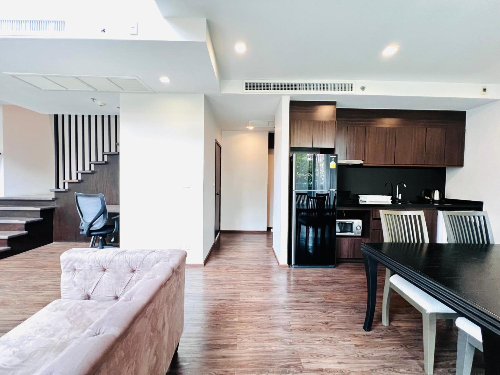 Civic Horizon Hotel & Residence Банкок Екстериор снимка