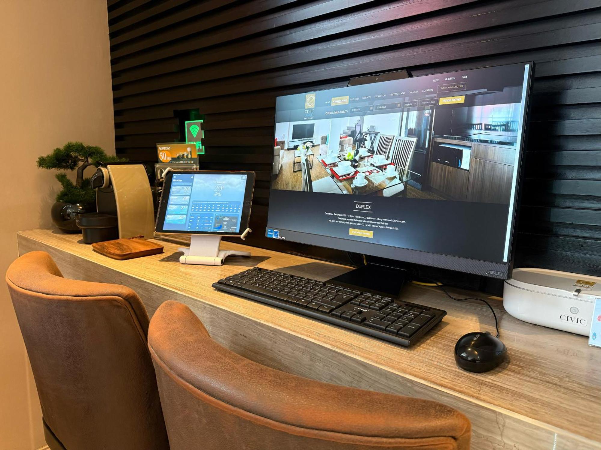 Civic Horizon Hotel & Residence Банкок Екстериор снимка